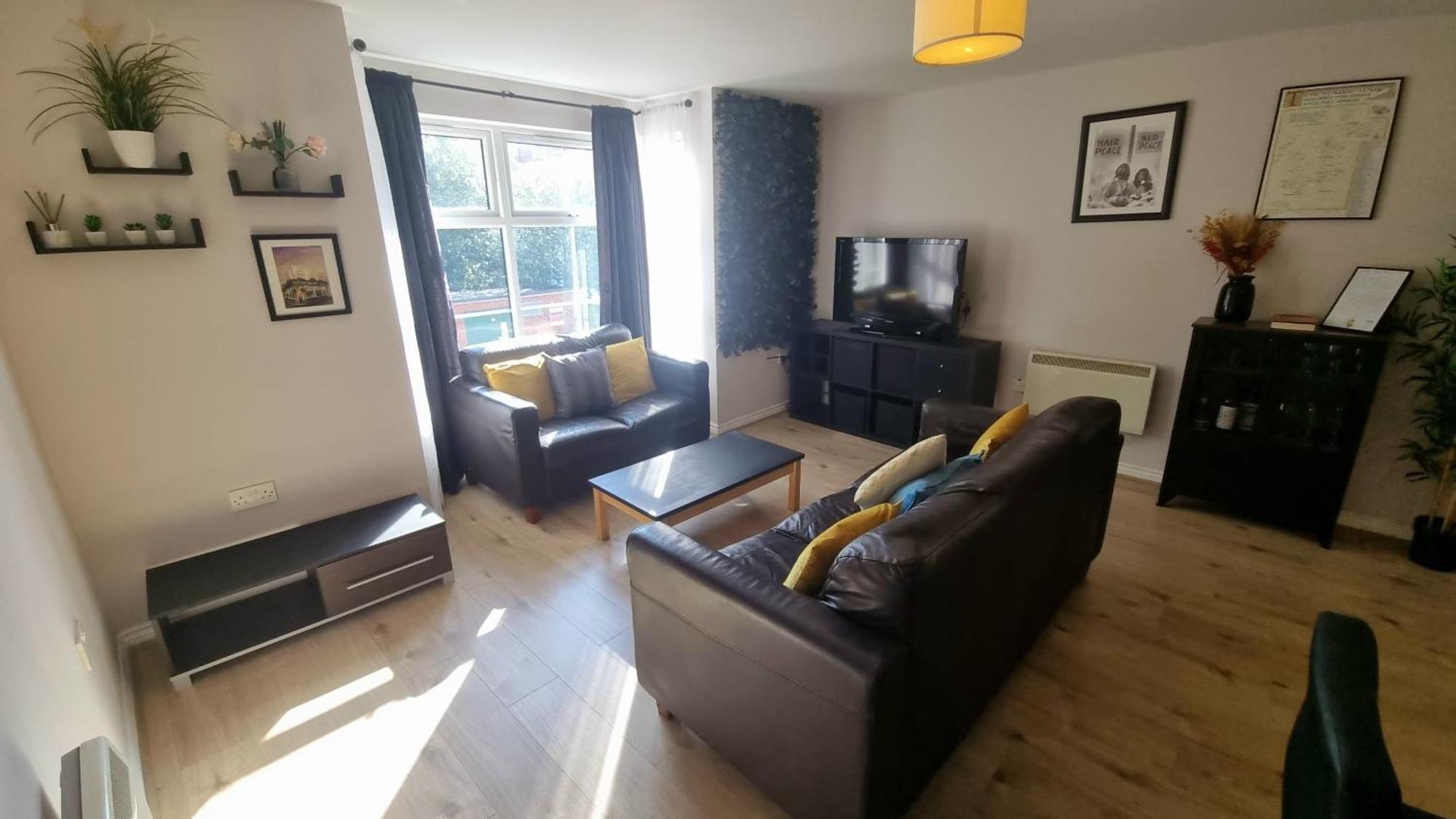 Cosy 2Br Modern Apt With Free Parking Ліверпуль Екстер'єр фото